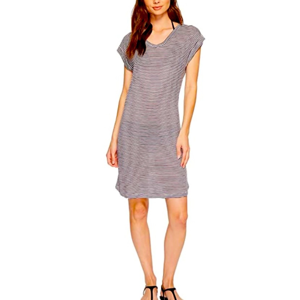 Body Glove tshirt dress